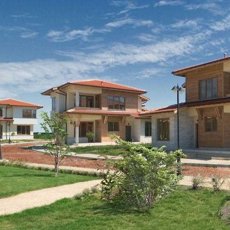 Lighthouse Golf & Spa Apartments Balchik Exterior photo